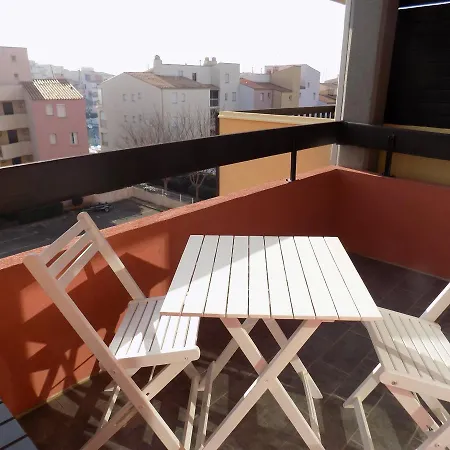 Languedoc Immobilier Studio Loggia Piscine Tennis Port - Brf153 *