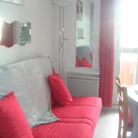 Languedoc Immobilier Studio Loggia Piscine Tennis Port - Brf153 Agde